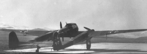 Focke-Wulf Fw 189A-2 Slovenského letectva na letišti někde v Tatrách v roce 1944