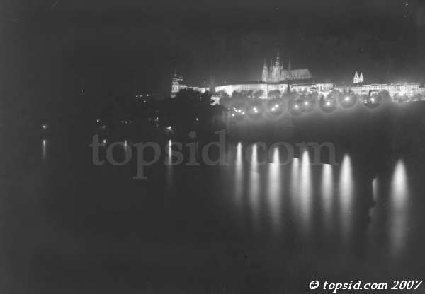 Praha 8.říjen 1955 noc, Pražský hrad