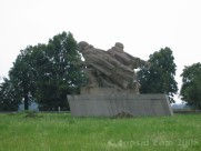  Památník II.světové války v Hrabyni 