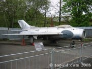 Vojenské letecké muzeum Praha Kbely 1.května 2008 - Mikojan Gurjevič MiG-19S (Farmer C) 