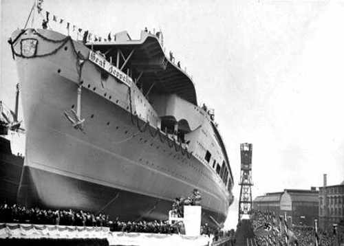 Spuštění lodi na vodu  8.prosinec 1938